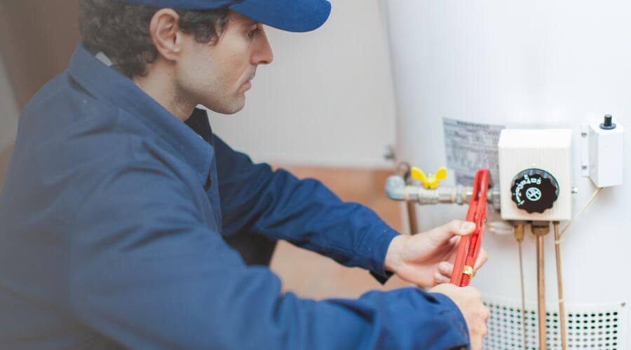 Local annual plumbing maintenance in Glencoe, AR